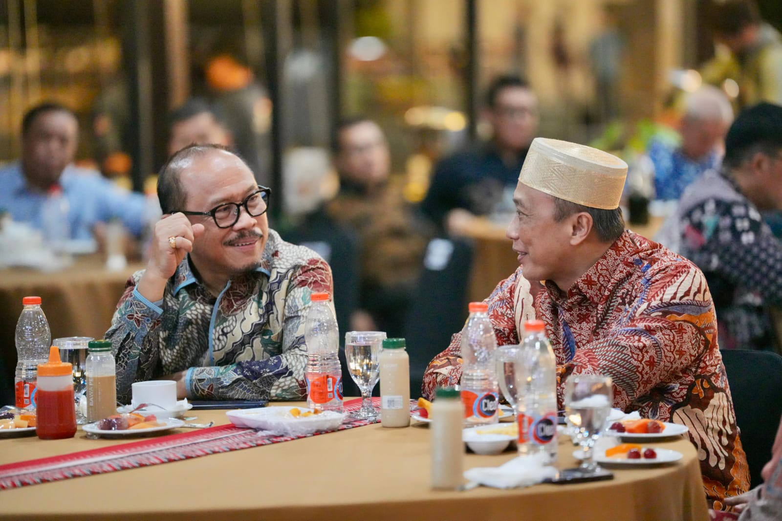 Silaturahmi Penuh Keakraban, Gubernur Suhardi Duka dan Kepala BKN RI Kenang Masa Pengabdian di Sulbar