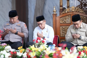 Hadiri Dzikir Bersama Polda Sulbar, Junda Maulana Tekankan Pentingnya Evaluasi dan Perbaikan Diri