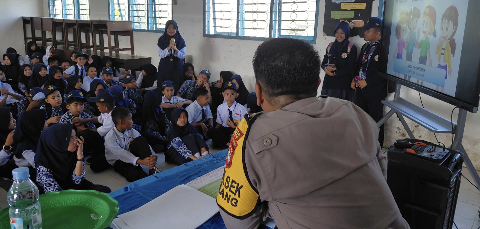 Satu Pelukan, Satu Nasihat, Satu Kepedulian Hari Ini Bisa Menyelamatkan Masa Depan Seorang Anak