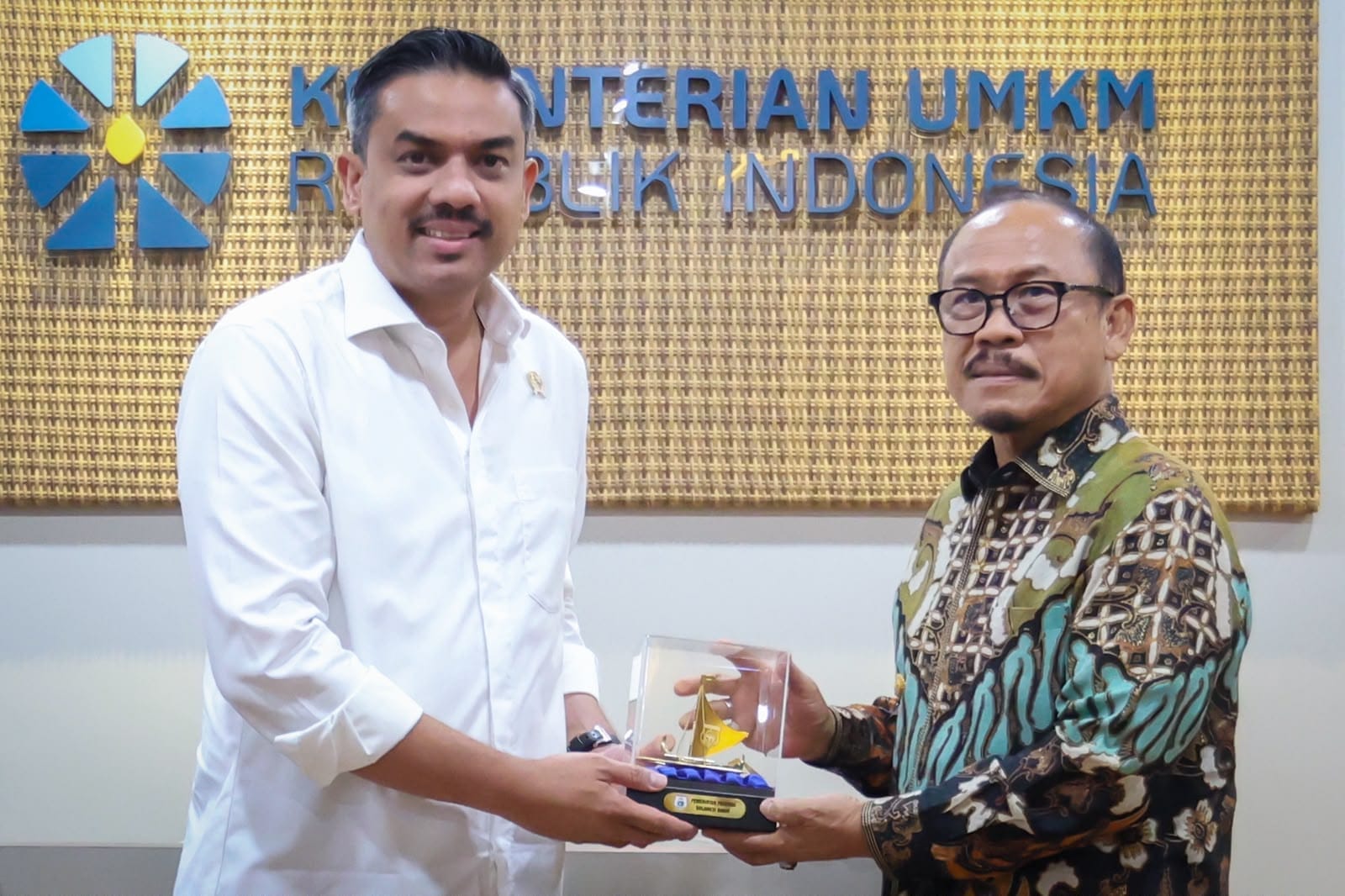24.363 UMKM Sulbar Jadi Fokus Audiensi Gubernur SDK dengan Menteri UMKM