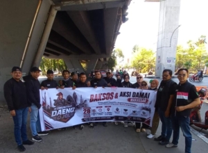 Daeng Ojol Bagikan Sembako untuk Korban Kebakaran, Lanjut Deklarasi Damai di Makassar