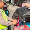 Polisi Hadir di Jalan, Edukasi Keselamatan Berlalu Lintas Sekaligus Kibarkan Semangat Merah Putih
