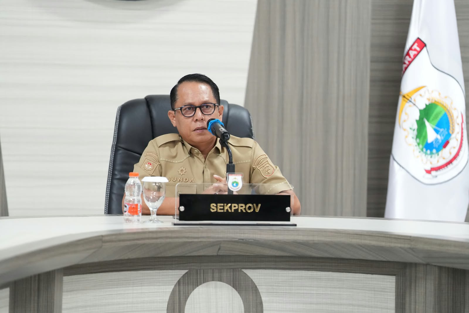 Sekda Sulbar Tegur Keras ASN: Disiplin Bukan Hanya Datang dan Pulang, Tapi Kinerja untuk Rakyat