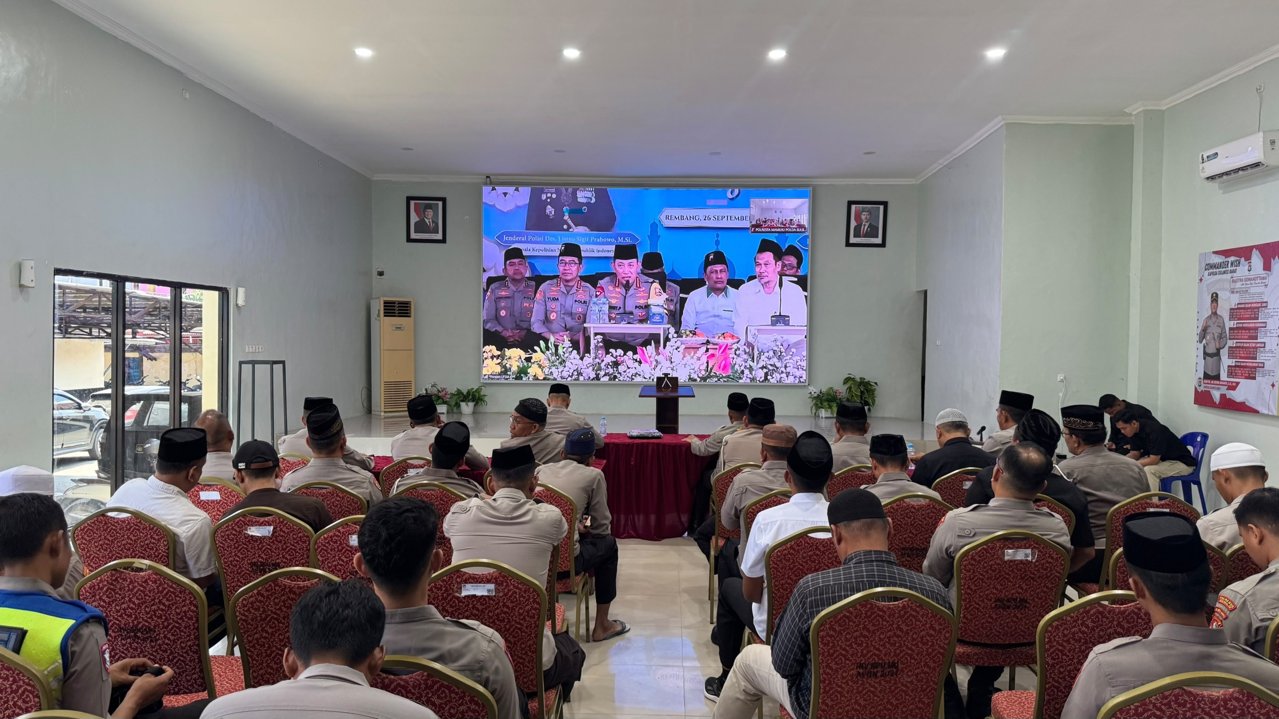 Perkuat Iman dan Nasionalisme, Polresta Mamuju Ikuti Ngaji Kebangsaan Bersama Gus Baha