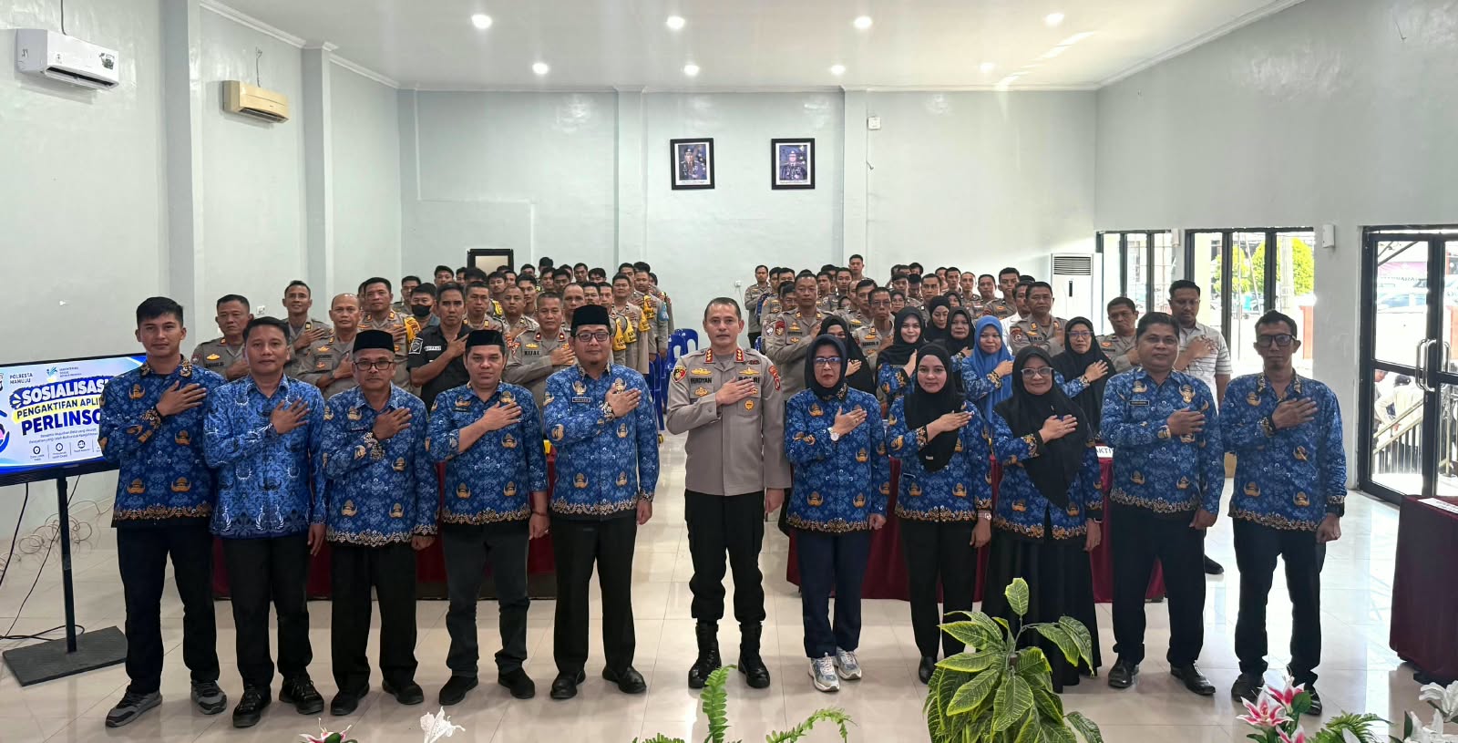 Personil Polresta Mamuju Siap Menjadi Agen Perlinsos, Dukung Digitalisasi Bansos Tepat Sasaran
