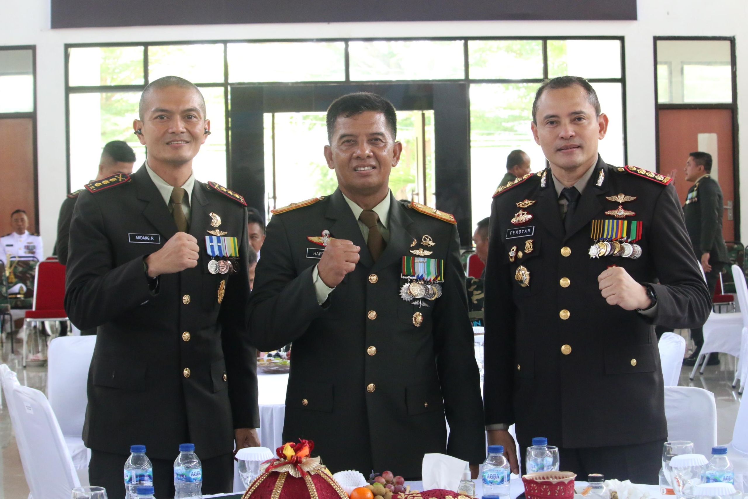 Solid dan Bersinergi, Kapolresta Mamuju Hadiri Upacara HUT ke-81 TNI