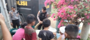 Dampak Kekeringan Akibat El Nino, Polresta Mamuju Gencarkan Penyaluran Air Bersih untuk Warga